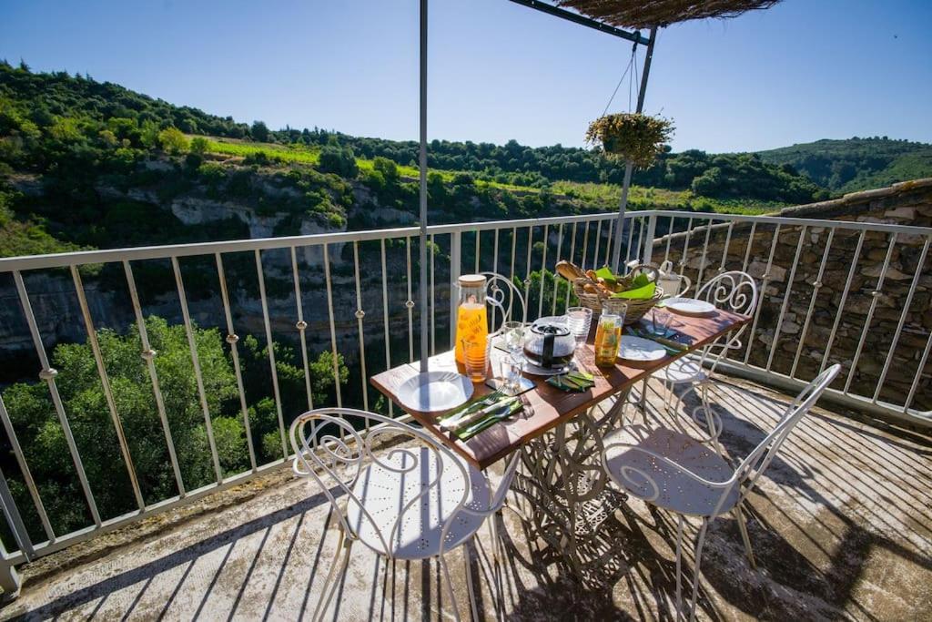 Le Brianyourhosthelper Minerve Exterior foto